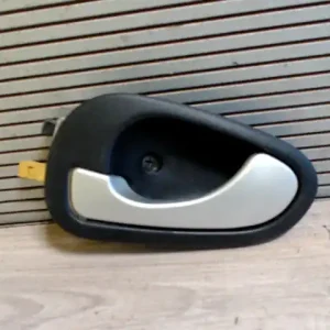 Bestseller MITSUBISHI Space Star 2000.09.01-2004.12.03 Bal hátsó belső kilincs bontott alkatrész