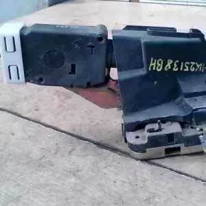 Népszerű MITSUBISHI Space Star 2000.09.01-2004.12.03 Bal hátsó ajtó zárszerkezet központi záras 5 ajtós bontott alkatrész