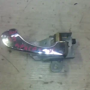 Outlet MITSUBISHI Space Star 2000.09.01-2004.12.03 Jobb első belső kilincs kombibontott alkatrész