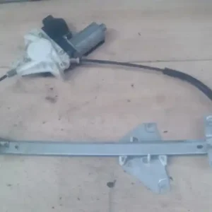 Ajánlat MITSUBISHI Space Star 2000.09.01-2004.12.03 Jobb hátsó ablakemelő szerkezet elektromos bontott alkatrész