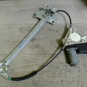 Vásárlói kedvenc MITSUBISHI Space Star 2000.09.01-2004.12.03 Jobb hátsó ablakemelő szerkezet elektromos bontott alkatrész