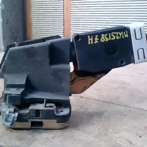 MITSUBISHI Space Star 2000.09.01-2004.12.03 Jobb hátsó ajtó zárszerkezet központi záras 5 ajtós bontott alkatrész Outlet