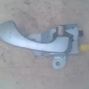 MITSUBISHI Space Star 2000.09.01-2004.12.03 Jobb hátsó belső kilincs bontott alkatrész Szezonális akció