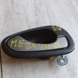 Prémium MITSUBISHI Space Star 2000.09.01-2004.12.03 Jobb hátsó belső kilincs bontott alkatrész