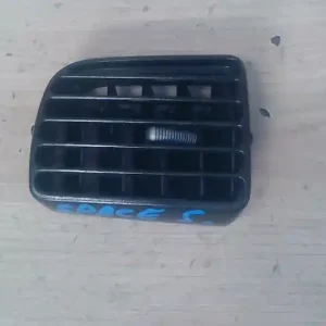 MITSUBISHI Space Star 2000.09.01-2004.12.03 Középső szellőző bal bontott alkatrész Gyors szállítás