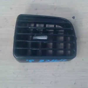 MITSUBISHI Space Star 2000.09.01-2004.12.03 Középső szellőző jobb bontott alkatrész Rendeld meg most