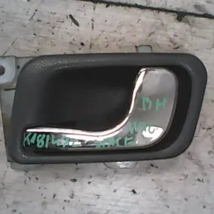 MITSUBISHI SPACE WAGON Bal hátsó belső kilincs bontott alkatrész Újdonság