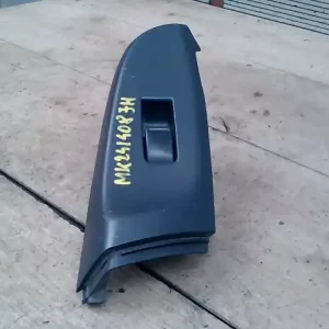 Vásárlói kedvenc NISSAN ALMERA 00-03 Jobb hátsó ablakemelő kapcsoló 4 ajtós bontott alkatrész