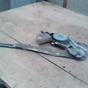 Kedvezményes ár NISSAN ALMERA 00-03 Jobb hátsó ablakemelő szerkezet elektromos 4 ajtós bontott alkatrész