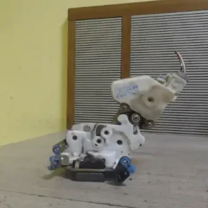 Legnépszerűbb NISSAN ALMERA 00-03 Jobb első ajtó zárszerkezet központizáras bontott alkatrész