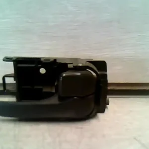 Szuper akció NISSAN ALMERA 00-03 Jobb első belső kilincs bontott alkatrész