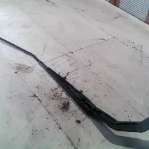 Korlátozott ajánlat NISSAN ALMERA 03- Ablaktörlő kar jobb első bontott alkatrész