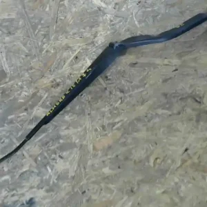 Gyors kiszállítás NISSAN ALMERA 03- Ablaktörlő kar bal első bontott alkatrész