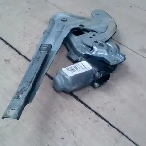 Árengedmény NISSAN ALMERA 03- Jobb hátsó ablakemelő szerkezet elektromos bontott alkatrész