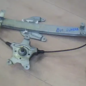 Azonnali szállítás NISSAN ALMERA 96-98 Bal hátsó ablakemelő szerkezet mechanikus 5 ajtós bontott alkatrész