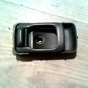 Csak ma NISSAN ALMERA 96-98 Bal hátsó belső kilincs bontott alkatrész