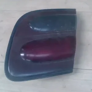 Akciós ár NISSAN ALMERA 98-00 Jobb belső hátsó lámpa 5 ajtós bontott alkatrész