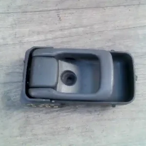 Expressz szállítás NISSAN ALMERA 98-00 Jobb első belső kilincs 5 ajtósbontott alkatrész