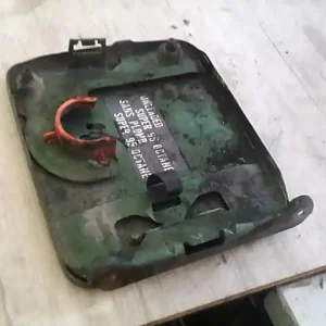 Rendeld meg most NISSAN ALMERA 98-00 Tankajtó bontott alkatrész