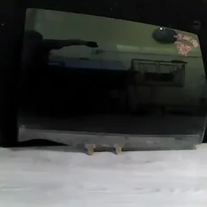 Akció NISSAN ALMERA TINO Bal hátsó ajtóüveg bontott alkatrész