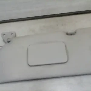 Vedd meg online NISSAN ALMERA TINO Bal napellenző bontott alkatrész