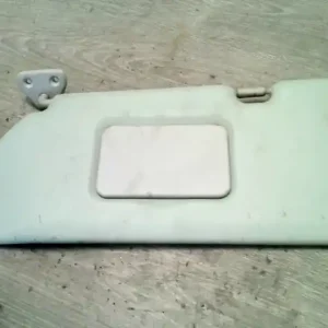 Csak ma NISSAN ALMERA TINO Bal napellenző bontott alkatrész