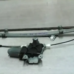 Gyors kiszállítás NISSAN ALMERA TINO Jobb első ablakemelő szerkezet elektromos bontott alkatrész