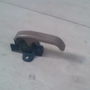 Vásárlói kedvenc NISSAN MICRA K10 82.10-92.12 Bal első belső kilincs bontott alkatrész