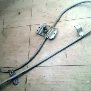 Exkluzív ajánlat NISSAN MICRA K10 82.10-92.12 Jobb hátsó ablakemelő szerkezet mechanikus bontott alkatrész