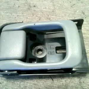 Bestseller NISSAN MICRA K11 00.08-02.12 Jobb első belső kilincs bontott alkatrész