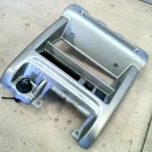 Árengedmény NISSAN MICRA K11 00.08-02.12 Középkonzol keret bontott alkatrész