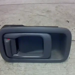 Outlet NISSAN MICRA K11 92.08-00.07 Bal hátsó belső kilincs 5 ajtósbontott alkatrész