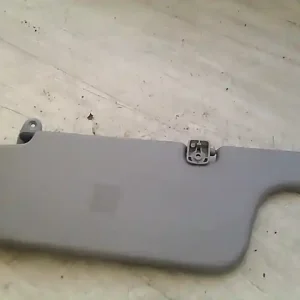 Különleges ajánlat NISSAN MICRA K11 92.08-00.07 Bal napellenző bontott alkatrész