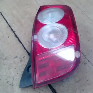 Szuper akció NISSAN MICRA K12 2002-2010 Jobb hátsó lámpa 3 ajtós bontott alkatrész