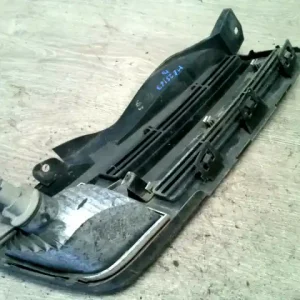 Olcsóbb NISSAN Murano (Z50) 2002.05.01-2008.02.28 Első lökhárító bal díszrács irányjelzővel bontott alkatrész