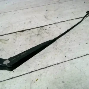 Kedvezmény NISSAN Pickup 1997.01-2000 Ablaktörlő kar bal első bontott alkatrész