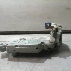 Olcsó NISSAN PRIMERA 98-01 Bal hátsó ajtó zárszerkezet központi záras központizárasbontott alkatrész