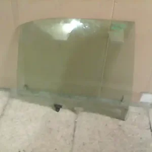 Csak ma NISSAN PRIMERA 98-01 Jobb hátsó ajtóüveg zöld 5 ajtósbontott alkatrész