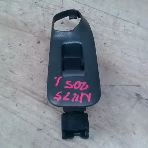Árengedmény NISSAN PRIMERA 98-01 Jobb első ablakemelő kapcsoló 5 ajtós bontott alkatrész