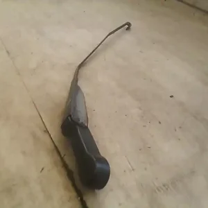 Akció NISSAN PRIMERA P11 96.10-99.09 Ablaktörlő kar hátsó bontott alkatrész