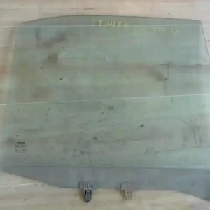 Szuper akció NISSAN PRIMERA P11 96.10-99.09 Jobb hátsó ajtóüveg bontott alkatrész