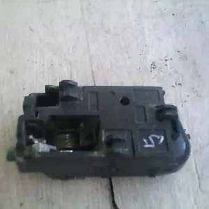 Vedd meg most NISSAN PRIMERA P11 96.10-99.09 Jobb hátsó belső kilincs bontott alkatrész