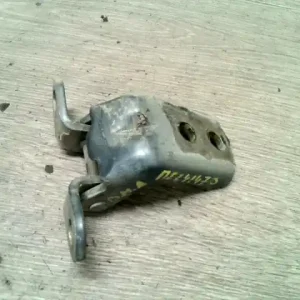 Korlátozott ajánlat NISSAN PRIMERA P12 2001-2007 Bal hátsó alsó ajtózsanér bontott alkatrész