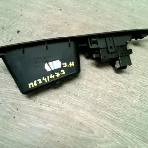 Kihagyhatatlan ajánlat NISSAN PRIMERA P12 2001-2007 Jobb hátsó ablakemelő kapcsoló bontott alkatrész