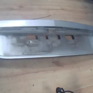 Rendeld meg most NISSAN PRIMERA P12 2001-2007 Rendszámtábla tartó 4 ajtósbontott alkatrész