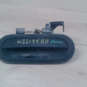 Akciós ár NISSAN SUNNY N14 91.03-95.09 Bal hátsó külső kilincs 5 ajtós bontott alkatrész