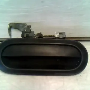 Azonnal elérhető NISSAN SUNNY N14 91.03-95.09 Jobb hátsó külső kilincs bontott alkatrész