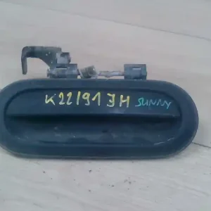 Akció NISSAN SUNNY N14 91.03-95.09 Jobb hátsó külső kilincs 5 ajtós bontott alkatrész