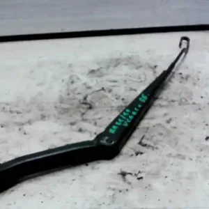 Expressz kézbesítés NISSAN VANETTE CARGO Ablaktörlő kar bal első bontott alkatrész