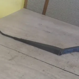 Exkluzív ajánlat NISSAN VANETTE CARGO Ablaktörlő kar bal első bontott alkatrész